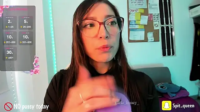 Spit queen online show from 07.06.26