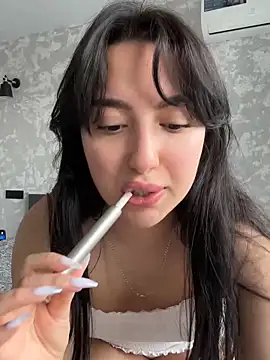 Tasty Nora online show from 04.21.26
