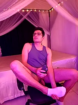 Snapshot of xxxvandersexxx chatting on 02.24.26 xxxvandersexxx online show from 02.24.26