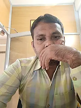 adicma123 online show from 10.24.25