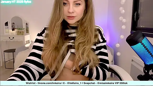 Snapshot of ImKeira chatting on 01.06.25 ImKeira online show from 01.06.25