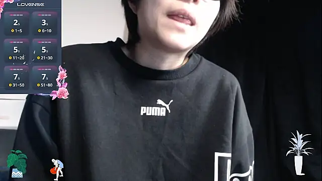 Snapshot of Japanese_Housewife chatting on 12.05.25 Japanese Housewife online show from 12.05.25