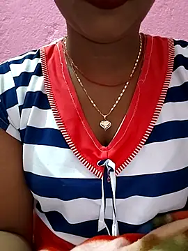 Snapshot of ANGE-MOU chatting on 02.23.25 ANGE-MOU online show from 02.23.25