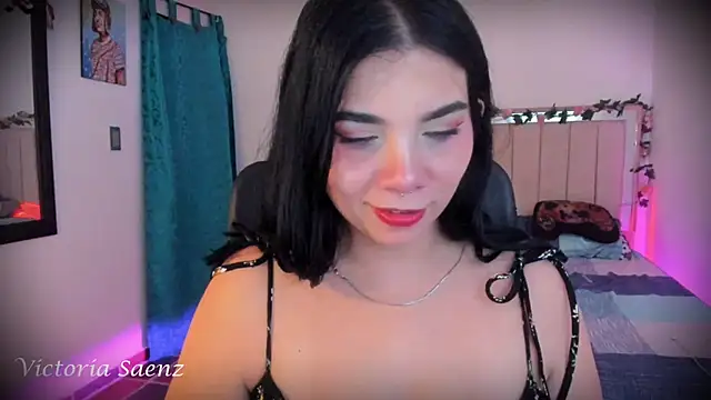 victoriaasaenz  online show from 12.14.25