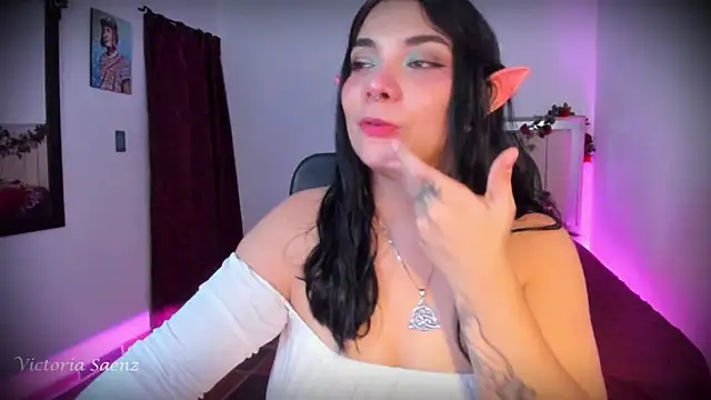 victoriaasaenz  online show from 03.13.26