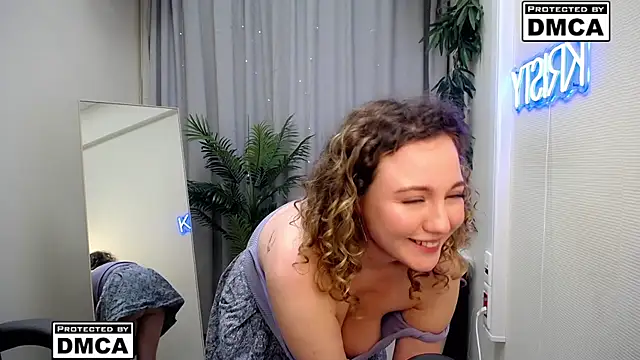 Snapshot of KRISTY_01 chatting on 06.11.26 KRISTY 01 online show from 06.11.26
