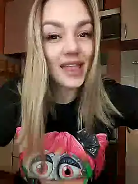 KrissSexi online show from 02.18.25