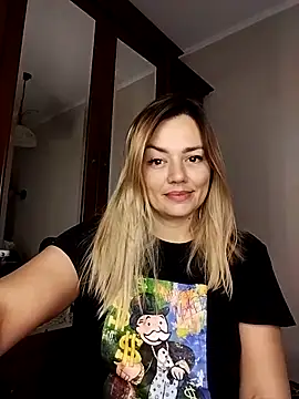 KrissSexi online show from 10.26.25