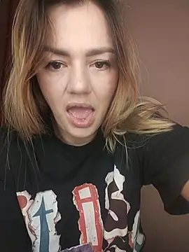 KrissSexi online show from 11.16.25