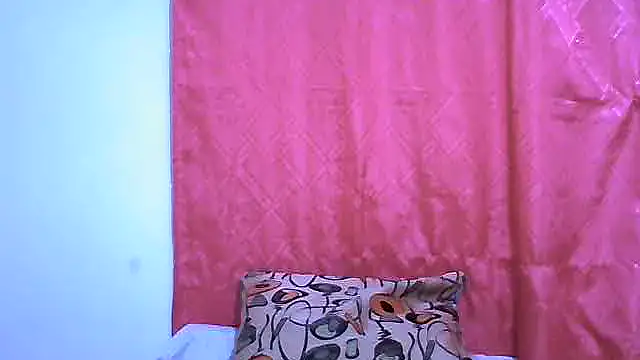 Snapshot of ChiaraFioree chatting on 07.10.26 ChiaraFioree online show from 07.10.26