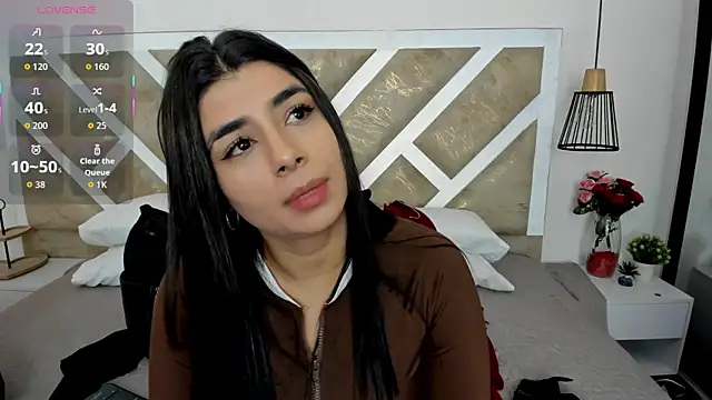 Snapshot of ZiaCalifa chatting on 06.29.26 ZiaCalifa online show from 06.29.26