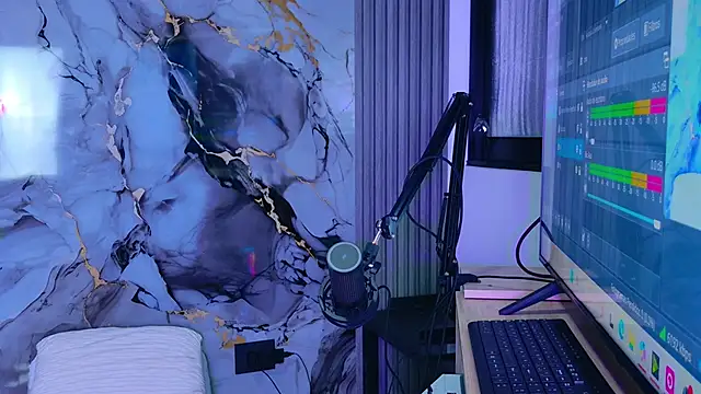 NathaxaLeans online show from 10.08.25