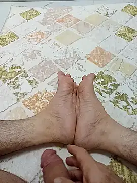 Hardapple01 online show from 11.18.25