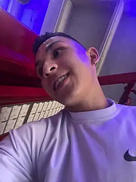 Snapshot of liuscast22 chatting on 03.16.25 liuscast22 online show from 03.16.25