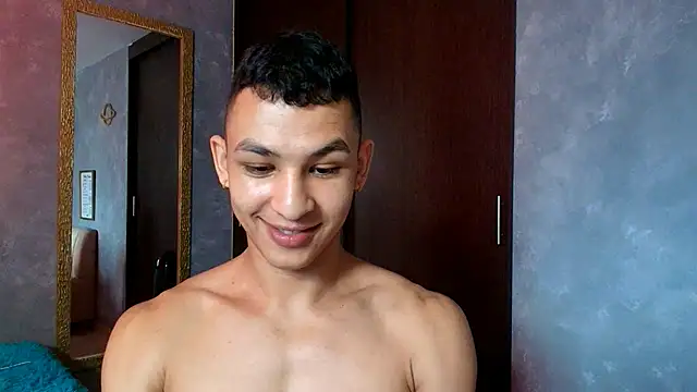 Snapshot of liuscast22 chatting on 09.11.25 liuscast22 online show from 09.11.25