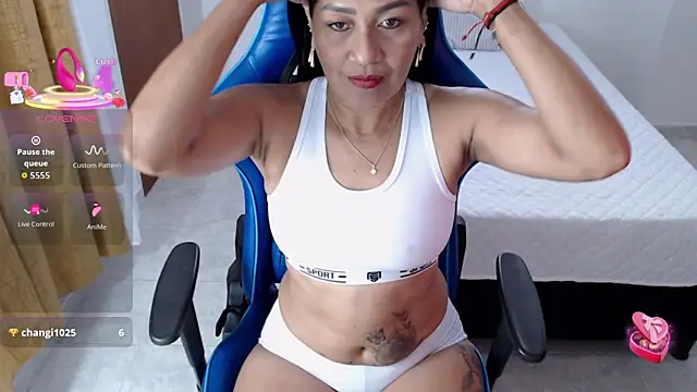 Dayanna 11 online show from 05.06.26
