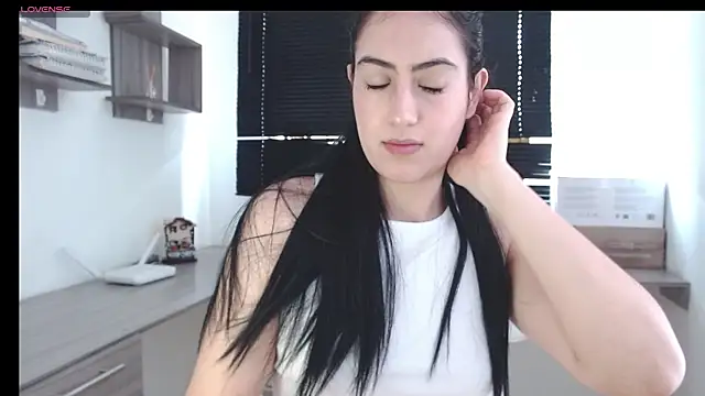 MIYESSI online show from 03.12.25