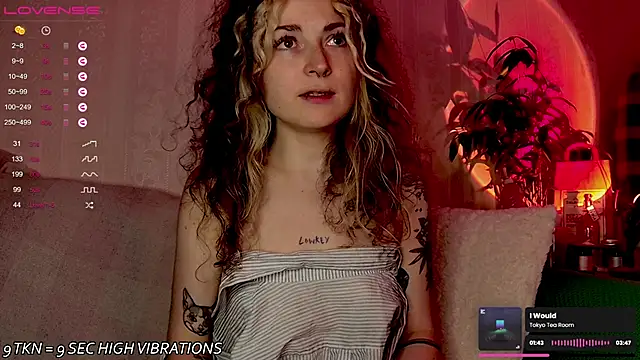 IttyKitty online show from 09.10.25