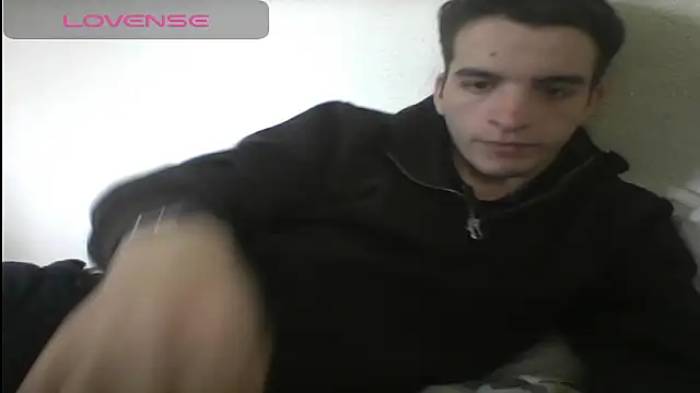 Snapshot of Tombgy07 chatting on 03.08.25 Tombgy07 online show from 03.08.25