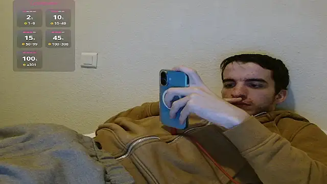 Snapshot of Tombgy07 chatting on 01.07.26 Tombgy07 online show from 01.07.26