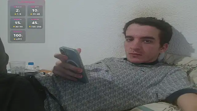 Snapshot of Tombgy07 chatting on 02.05.26 Tombgy07 online show from 02.05.26