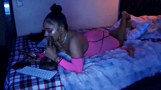 YasmineMinaj online show from 03.09.25