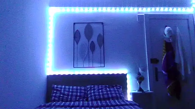 Snapshot of 99_GANAr chatting on 11.21.25 99 GANAr online show from 11.21.25