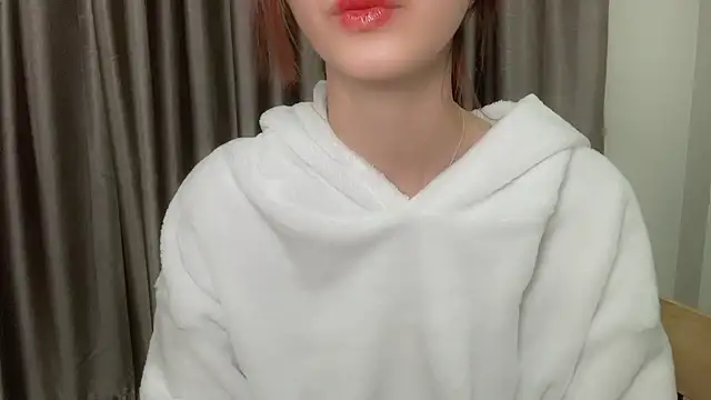 Snapshot of Your-Sunshine chatting on 01.01.25 Your-Sunshine online show from 01.01.25