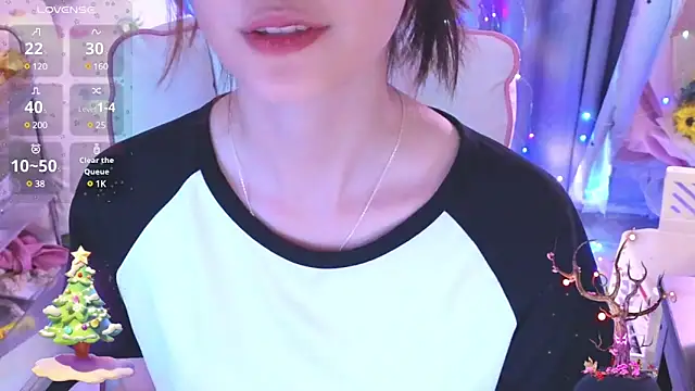 Snapshot of Your-Sunshine chatting on 01.23.25 Your-Sunshine online show from 01.23.25