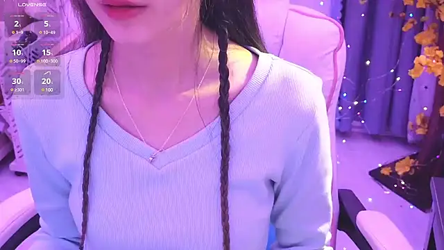 Snapshot of Your-Sunshine chatting on 02.01.25 Your-Sunshine online show from 02.01.25