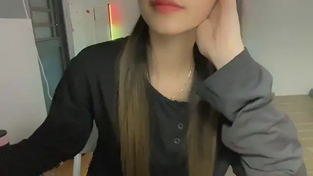 Snapshot of Your-Sunshine chatting on 03.07.25 Your-Sunshine online show from 03.07.25