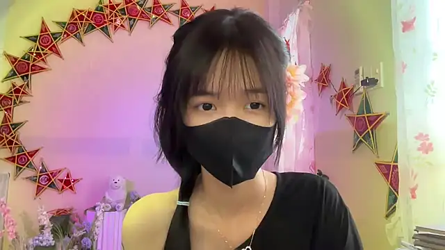 Snapshot of Your-Sunshine chatting on 09.26.25 Your-Sunshine online show from 09.26.25