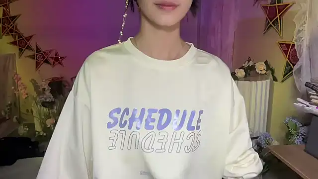 Snapshot of Your-Sunshine chatting on 09.29.25 Your-Sunshine online show from 09.29.25