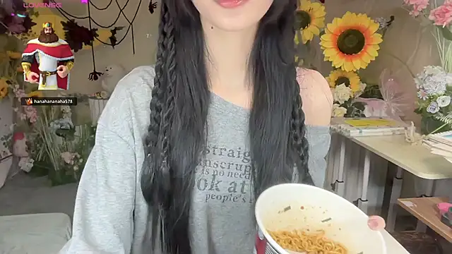 Snapshot of Your-Sunshine chatting on 10.26.25 Your-Sunshine online show from 10.26.25