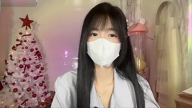 Snapshot of Your-Sunshine chatting on 11.26.25 Your-Sunshine online show from 11.26.25