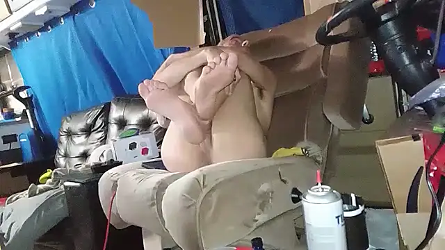 Snapshot of JunkieLiLMethWhore chatting on 02.25.26 JunkieLiLMethWhore online show from 02.25.26