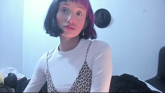Snapshot of tati_cardenas chatting on 02.18.25 tati cardenas online show from 02.18.25