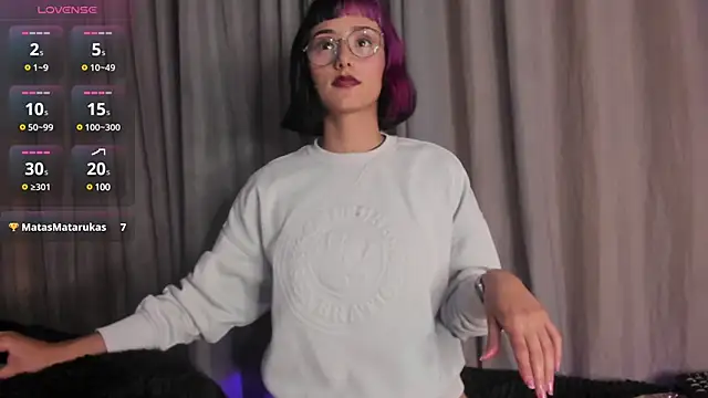Snapshot of tati_cardenas chatting on 02.28.25 tati cardenas online show from 02.28.25