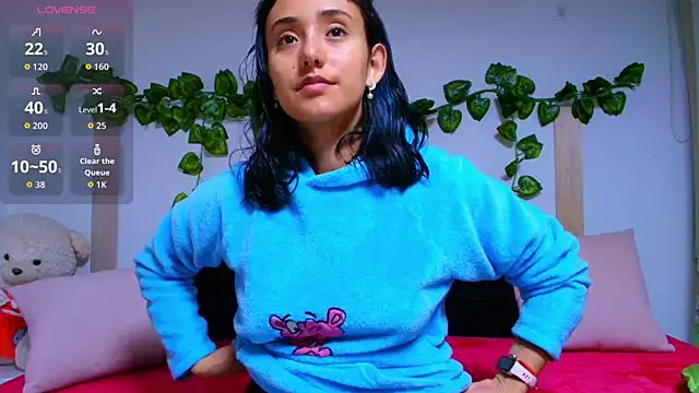 Snapshot of tati_cardenas chatting on 10.17.25 tati cardenas online show from 10.17.25