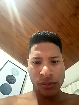 Snapshot of sam_her chatting on 11.26.25 sam her online show from 11.26.25