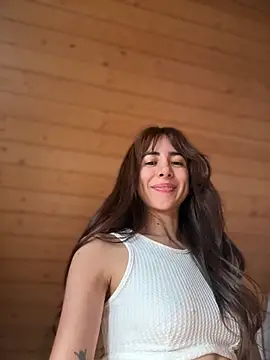 lauravasquez online show from 06.16.26