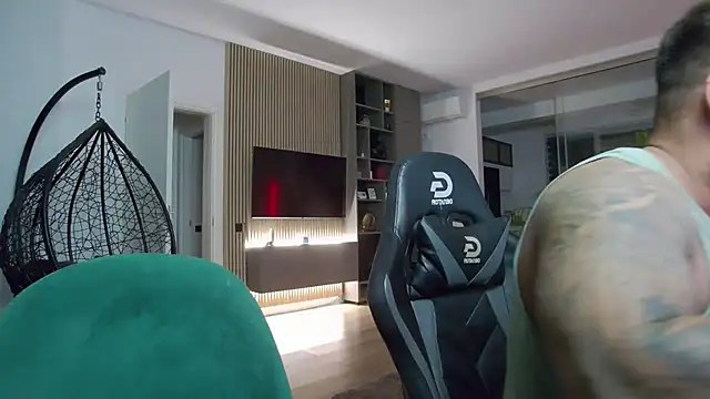 UbbeViking online show from 10.05.25