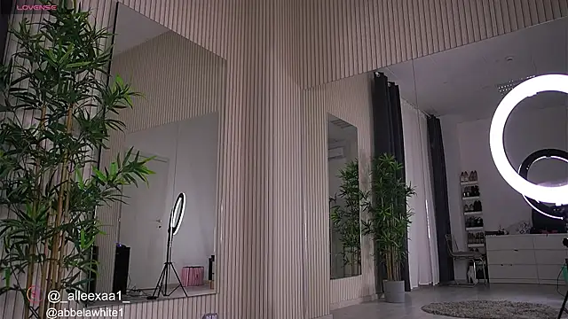 Abbela White online show from 02.19.25