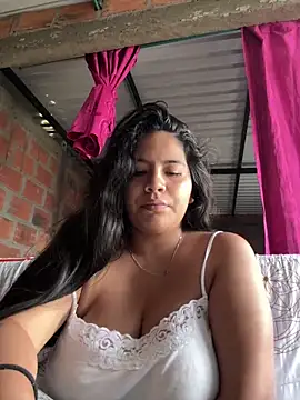 moncerrat luna online show from 03.18.25