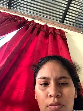 moncerrat luna online show from 10.05.25