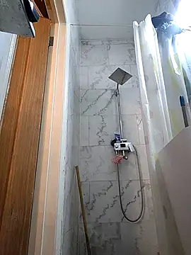 Snapshot of erbod_Johnny chatting on 02.16.26 erbod Johnny online show from 02.16.26