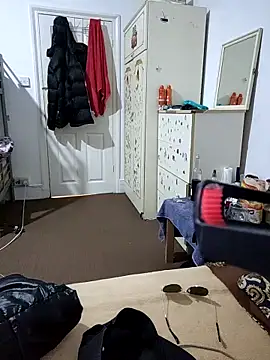 Snapshot of erbod_Johnny chatting on 03.13.26 erbod Johnny online show from 03.13.26