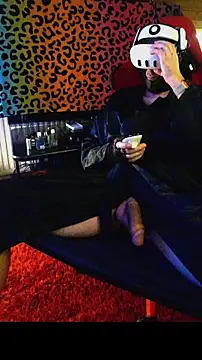 BigTail CZ online show from 12.16.25