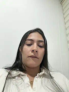 Snapshot of Sophie__Foxxx chatting on 05.22.26 Sophie Foxxx online show from 05.22.26