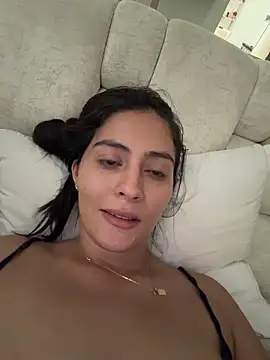 Snapshot of Sophie__Foxxx chatting on 06.19.26 Sophie Foxxx online show from 06.19.26